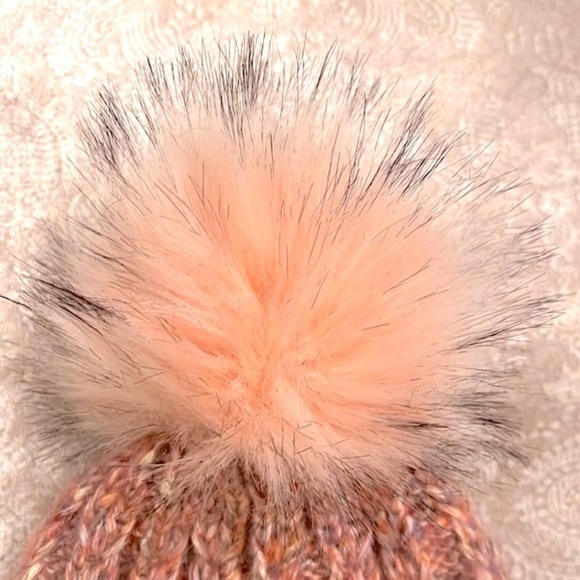 Brand New Norla Canada Alpaca & Wool Blend Knit Pom Hat Winter Marbled Pink - Picture 3 of 12